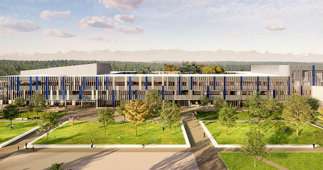 École secondaire moderne avec structure en béton, façade vitrée et grand aménagement extérieur paysager